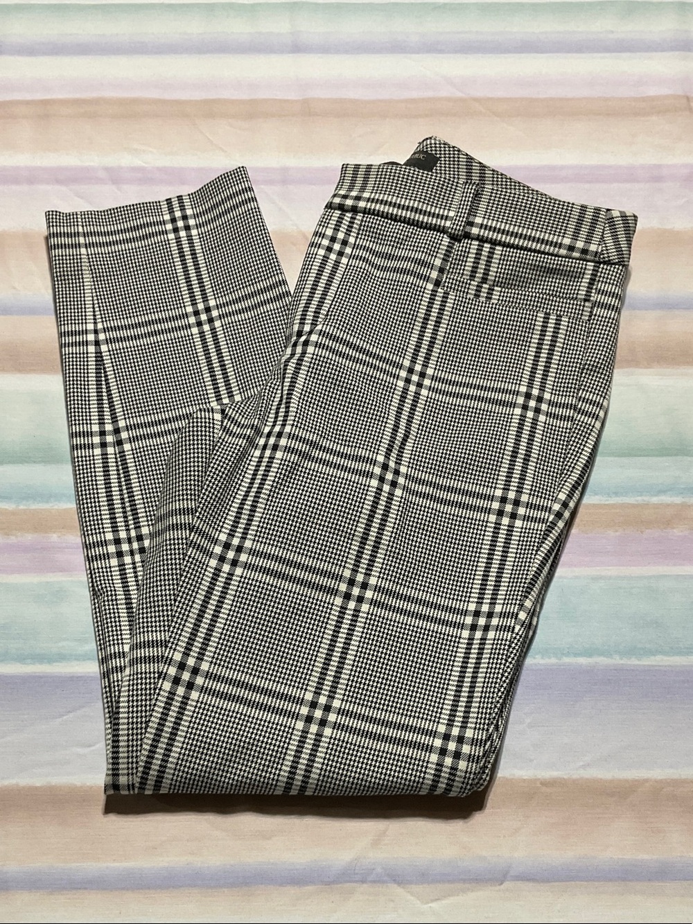 Banana Republic Size 2 Black and White Glen Plaid Straight Leg Pants